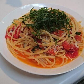 しらすと大葉で和風トマトパスタ